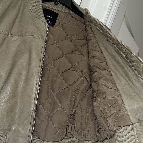 MANGO NWT Genuine Leather Bomber - Picture 10 of 16